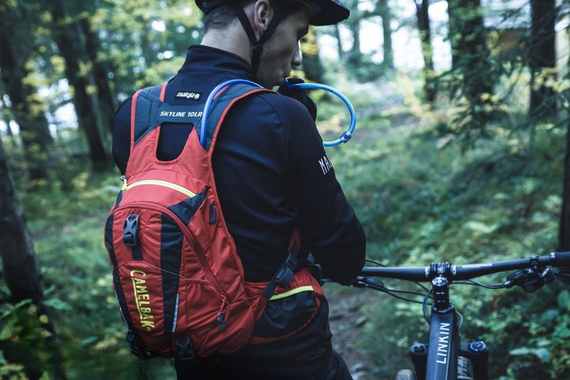 Mochila de hidratação ou garrafa: Qual o melhor setup para você?