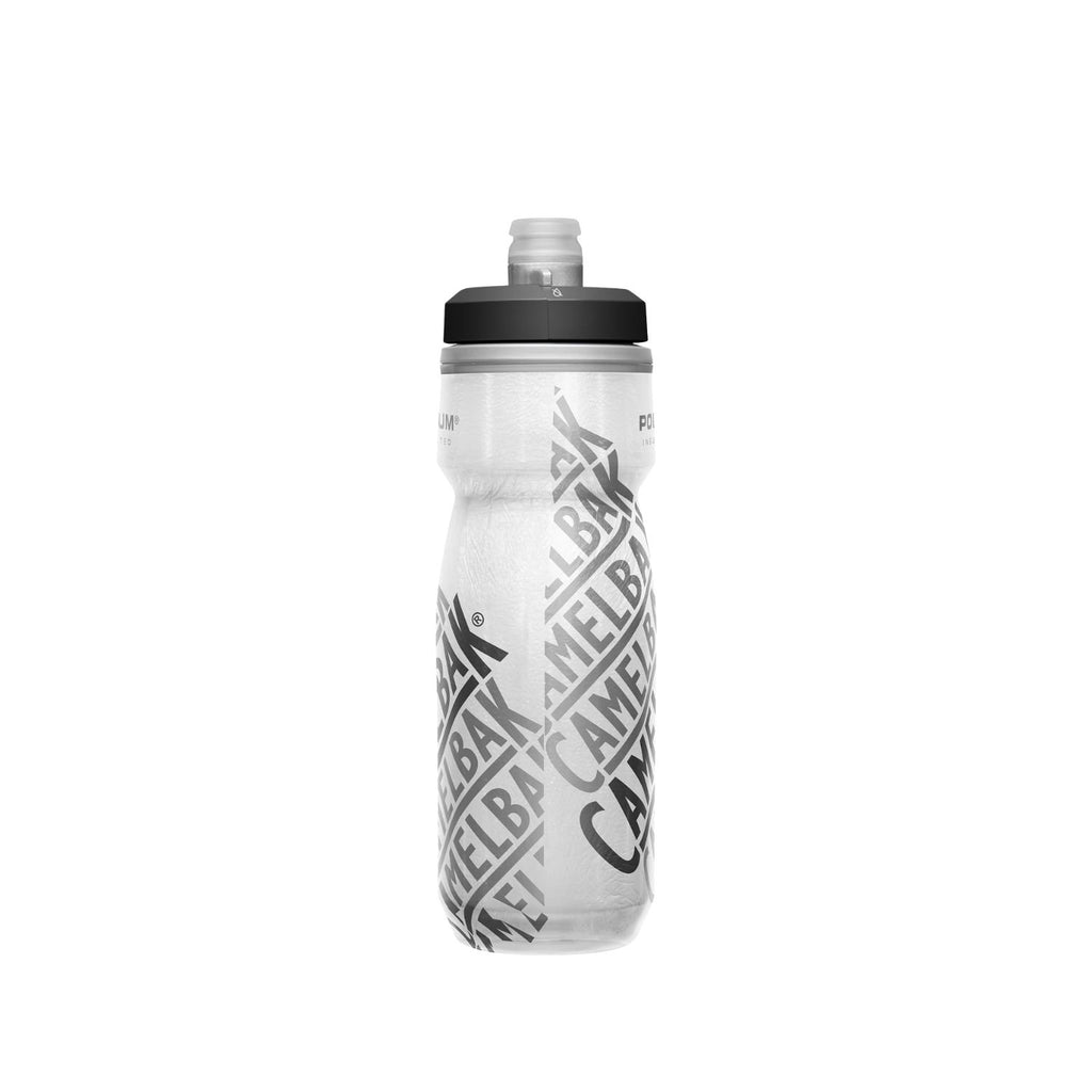 GARRAFA CAMELBAK PODIUM CHILL 21OZ / 621ML - RACE EDITION (PRETO/BRANCO)