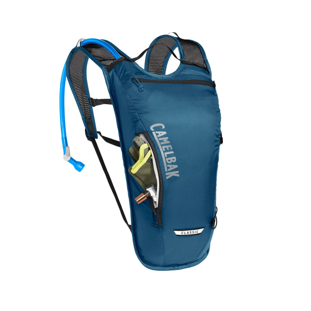 MOCHILA DE HIDRATACAO CAMELBAK CLASSIC LIGHT 70OZ / 2,070ML - GIBRALTAR NAVY/BLACK  (AZUL/PRETO)
