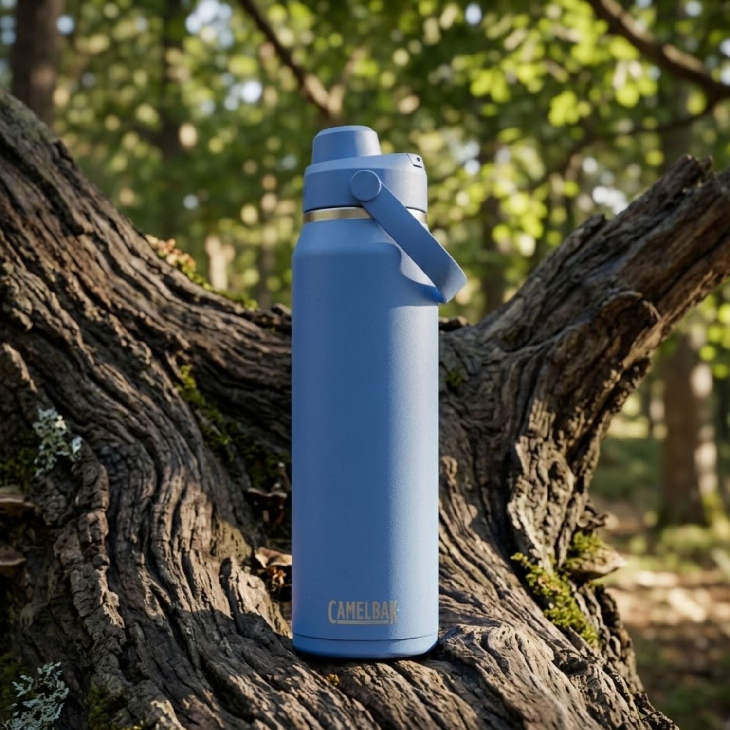GARRAFA TERMICA CAMELBAK THRIVE CHUG VSS 32OZ / 946ML - SKY BLUE (AZUL CLARO)
