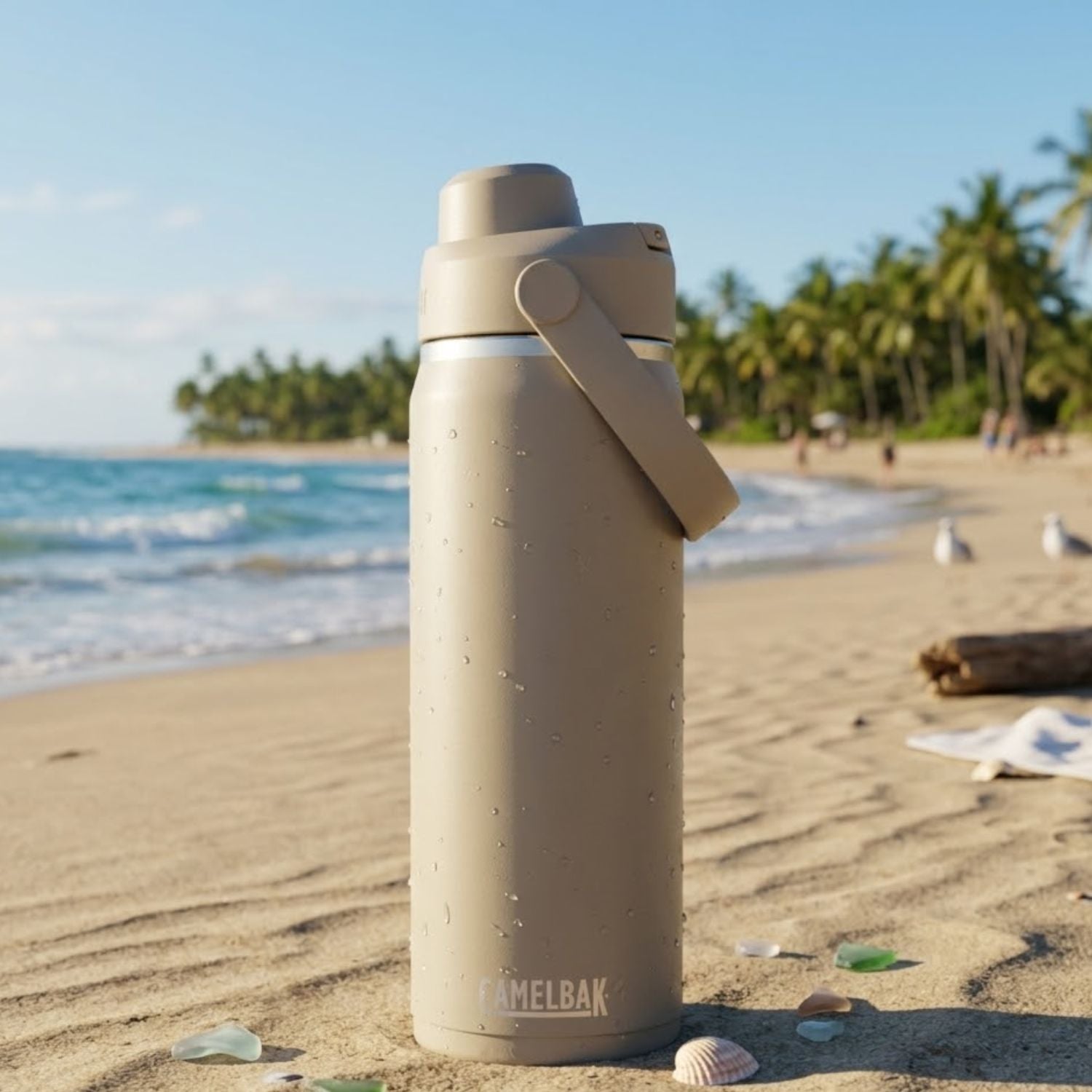 GARRAFA TERMICA CAMELBAK THRIVE CHUG VSS 20OZ / 591ML - STONE (CINZA CLARO)
