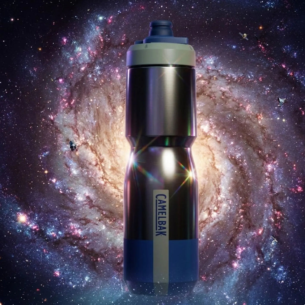 GARRAFA TERMICA CAMELBAK PODIUM INSULATED STEEL 22OZ / 650ML - MERCURY FOG (AZUL/VERDE)